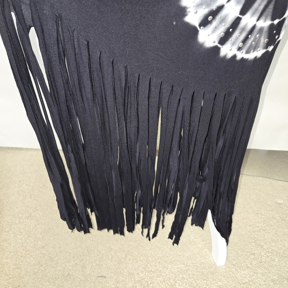 NEVER WORN INC BLACK DRESS W FRINGE AT BOTTOM. DOUBLE LINED SIZE XS - Picture 2 of 6